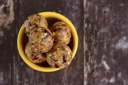 No bake - peanut butter power balls!