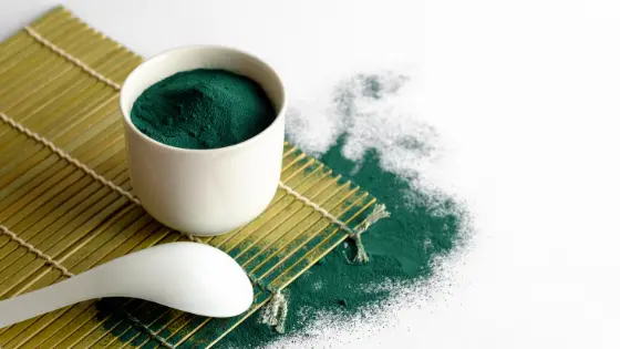 Spirulina during pregnancy: are there benefits?