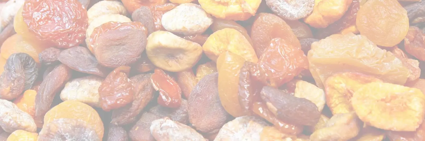 12 Best Dried Fruits For Pregnancy